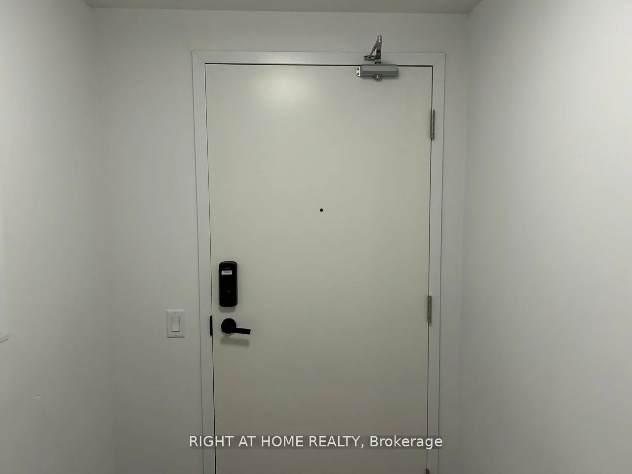 3883, Quartz, City Centre, Mississauga