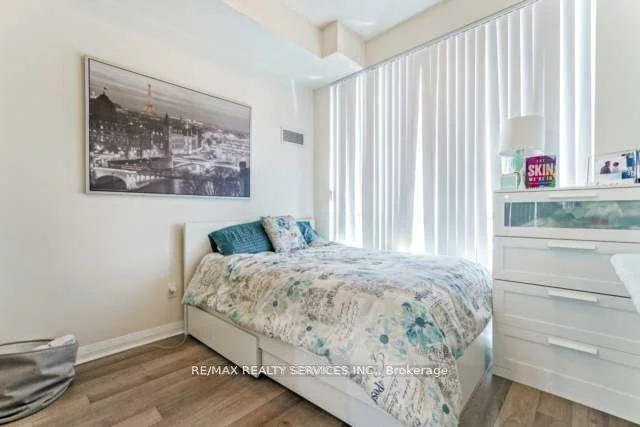 5025, Four Springs, Hurontario, Mississauga