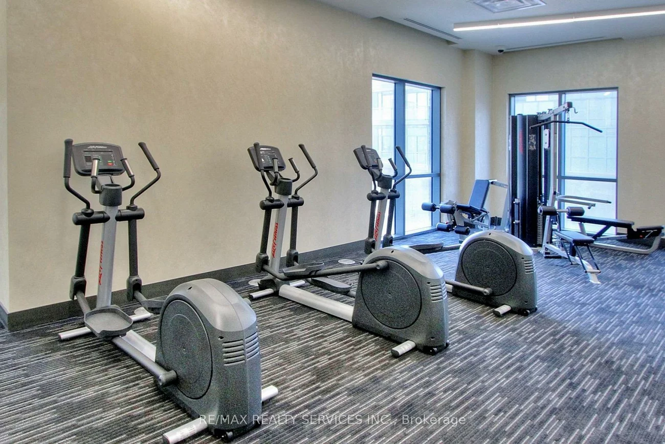 5025, Four Springs, Hurontario, Mississauga