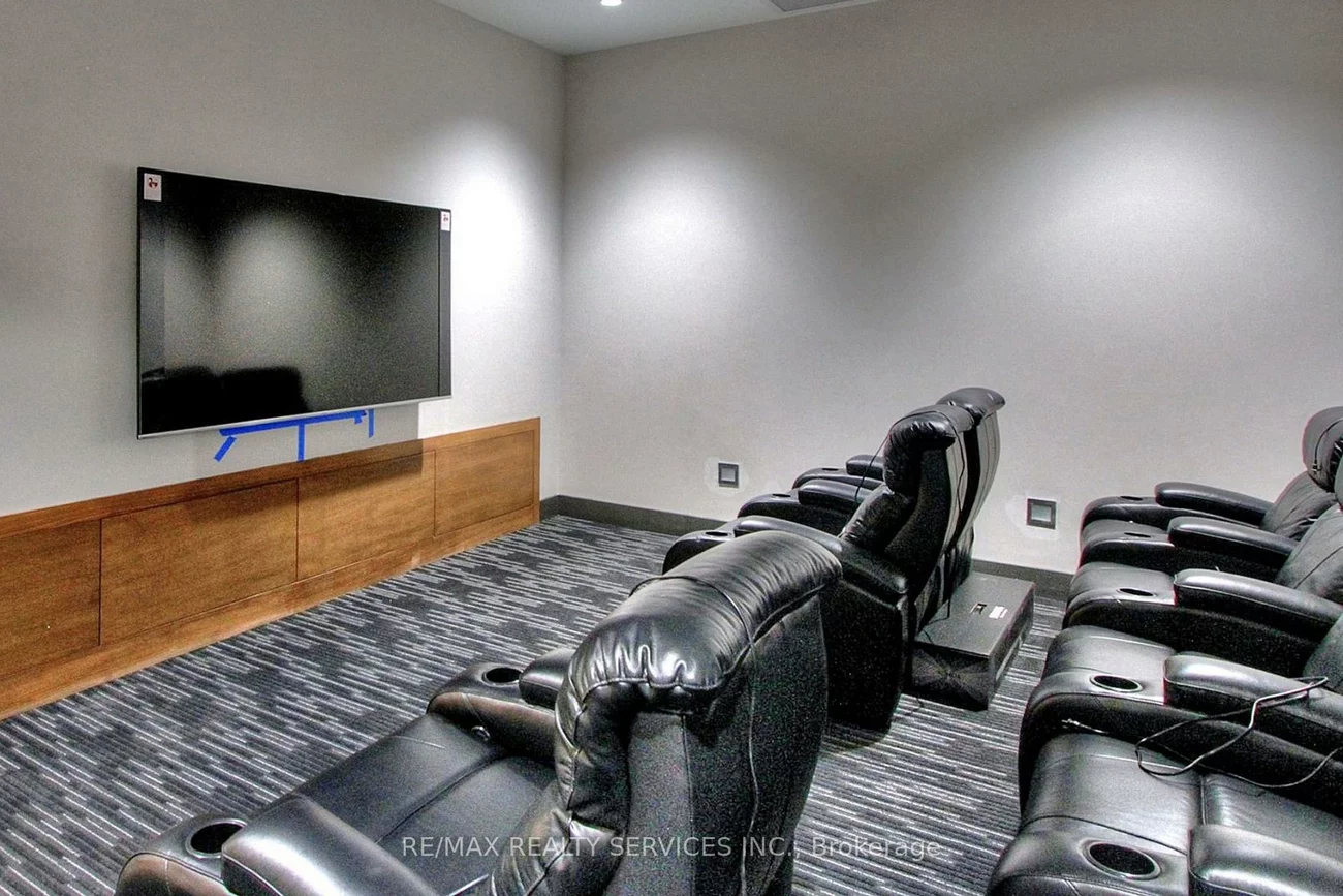 5025, Four Springs, Hurontario, Mississauga