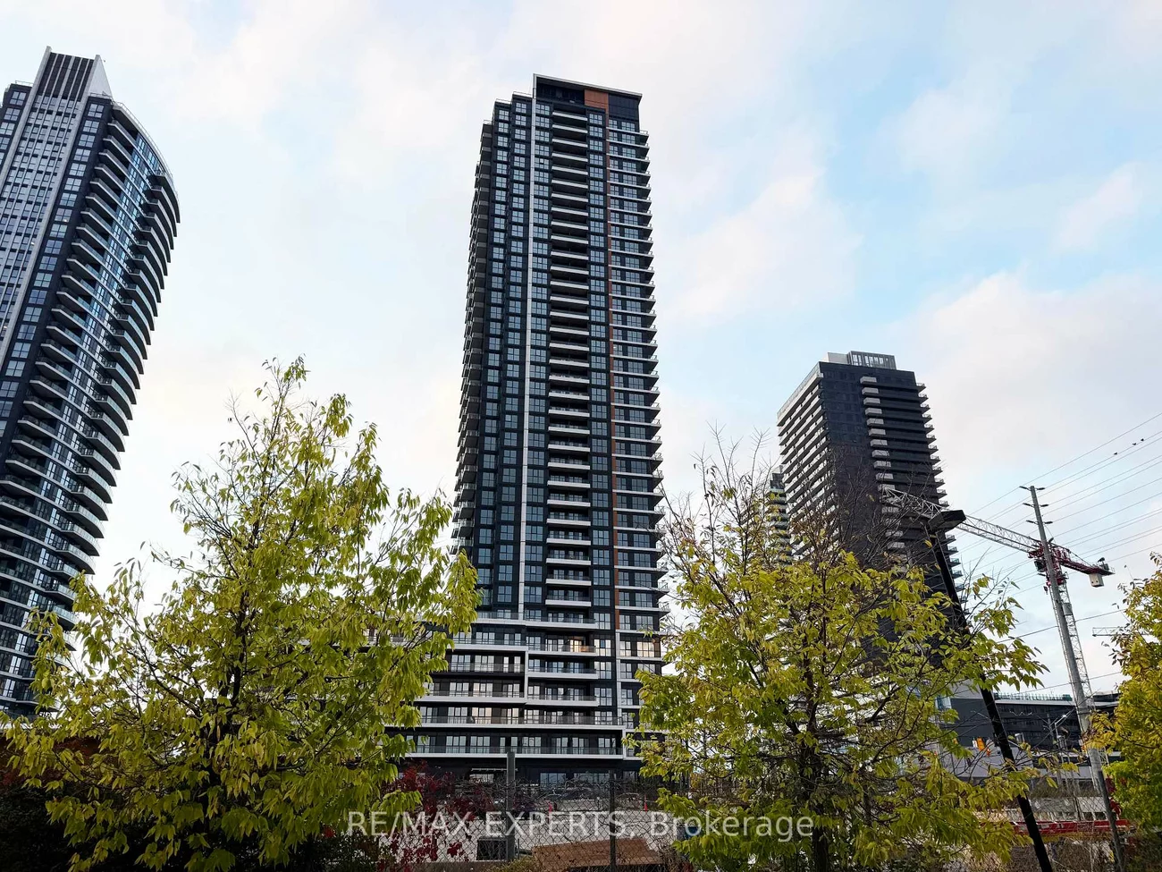 15, Watergarden, Hurontario, Mississauga