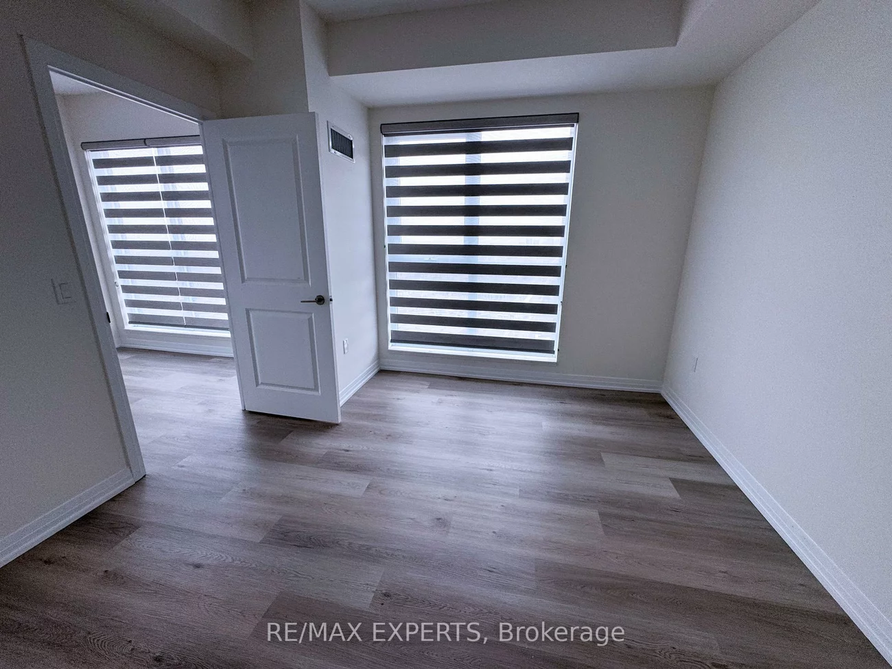 15, Watergarden, Hurontario, Mississauga