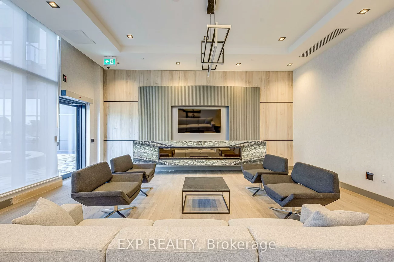 15, Watergarden, Hurontario, Mississauga