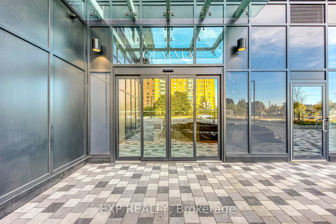 15, Watergarden, Hurontario, Mississauga