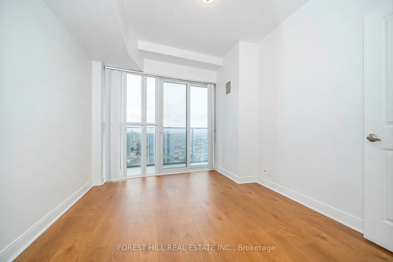 60, Absolute, City Centre, Mississauga