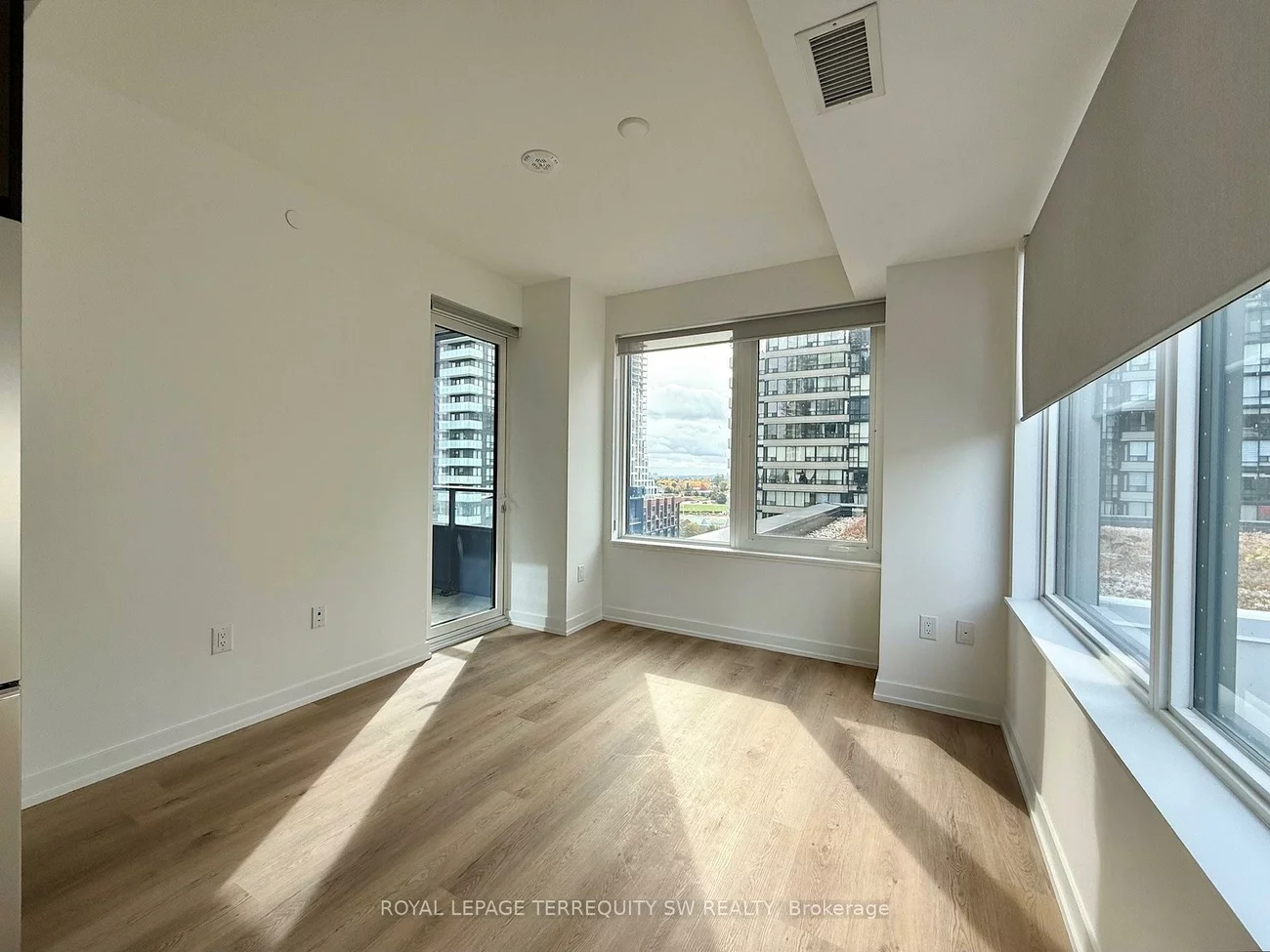 395, Square One, City Centre, Mississauga