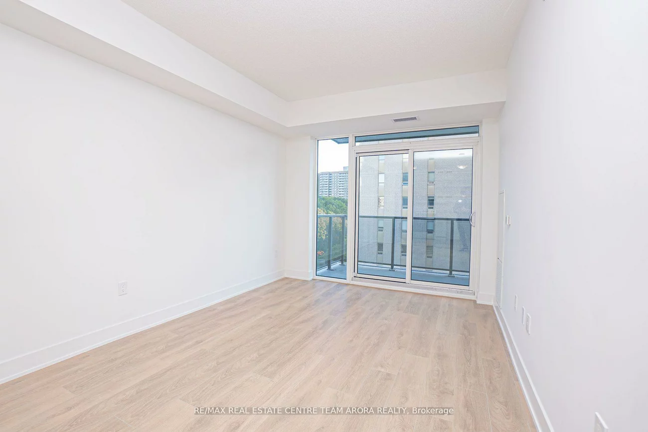 202, Burnhamthorpe, Mississauga Valleys, Mississauga