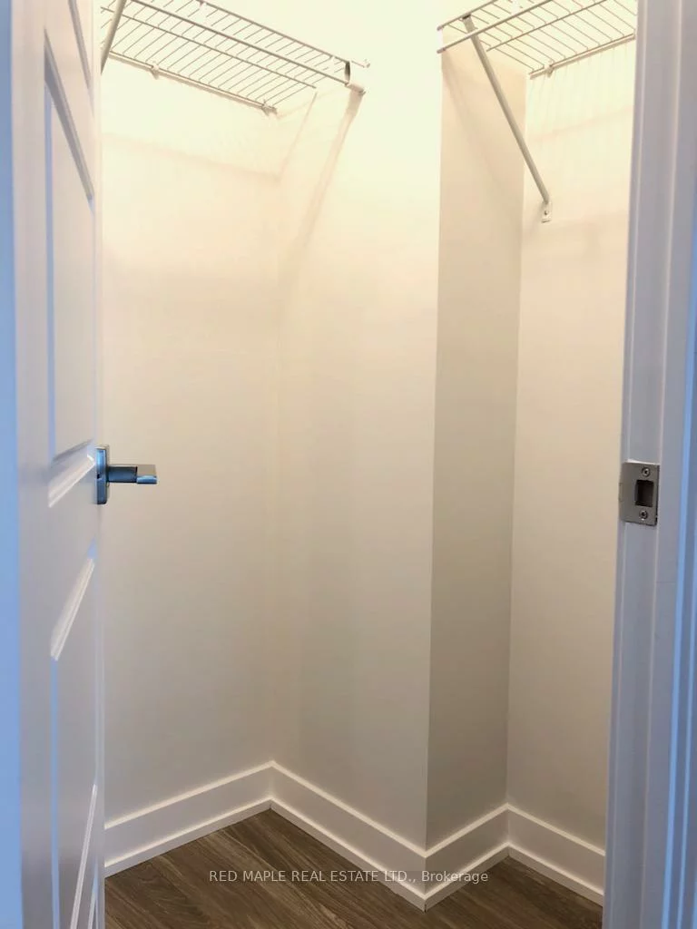 4085, Parkside Village, City Centre, Mississauga