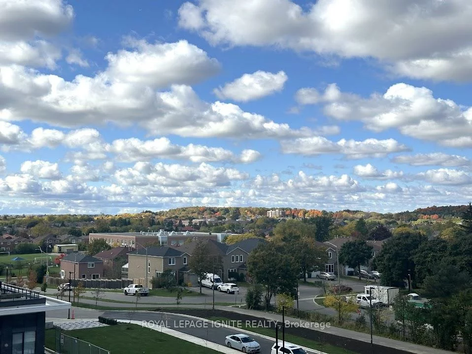 15, Watergarden, Hurontario, Mississauga