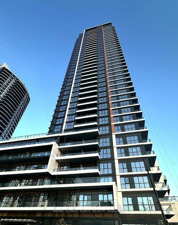 15, Watergarden, Hurontario, Mississauga