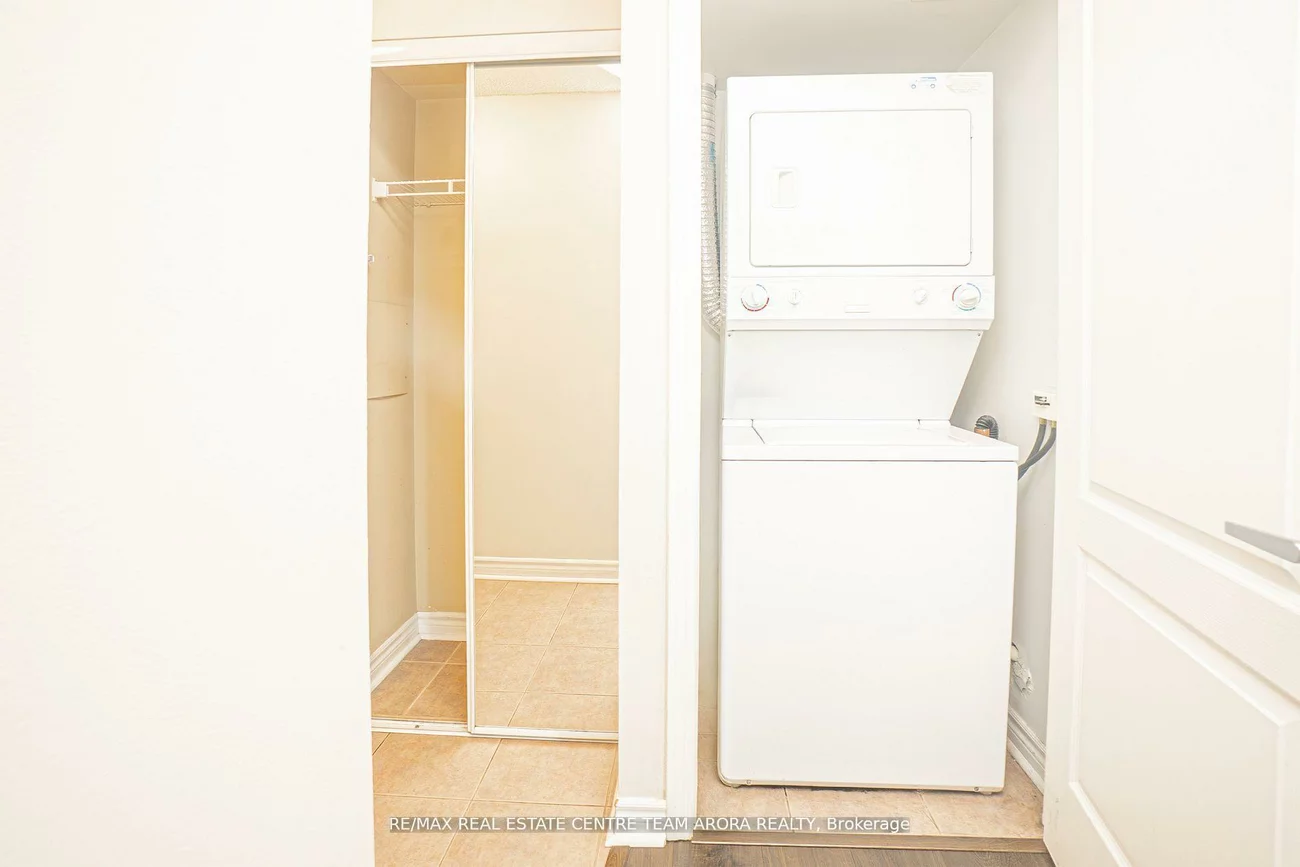 33, Elm, City Centre, Mississauga