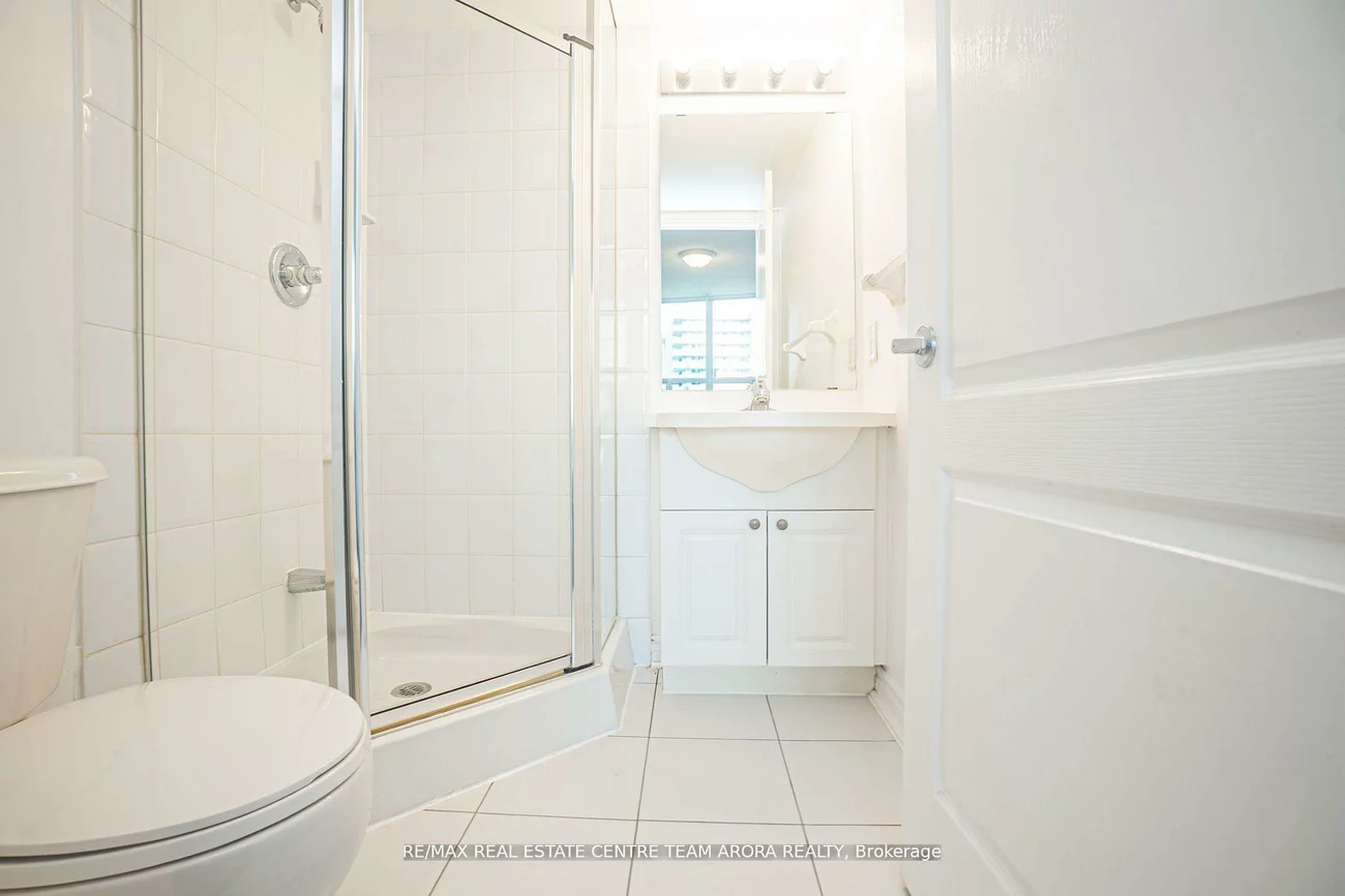 33, Elm, City Centre, Mississauga