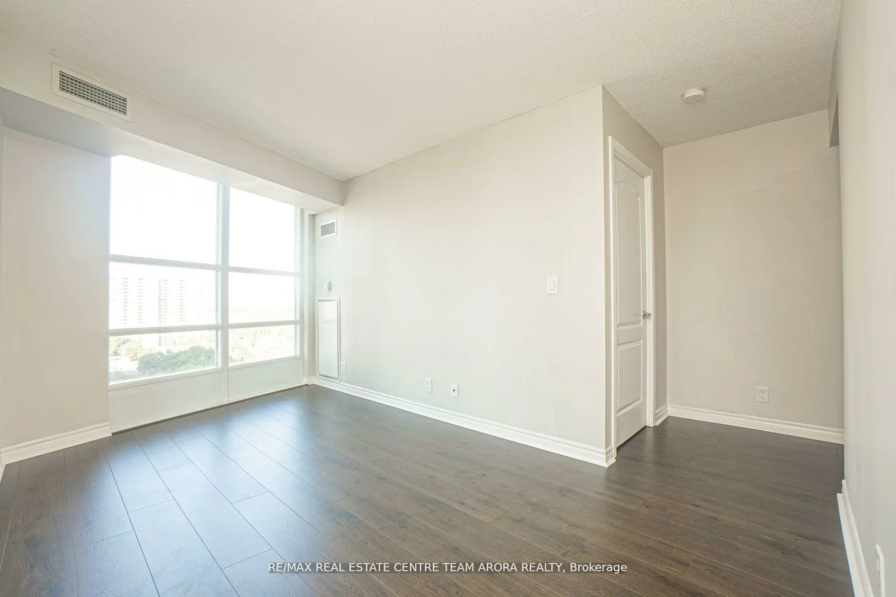 33, Elm, City Centre, Mississauga