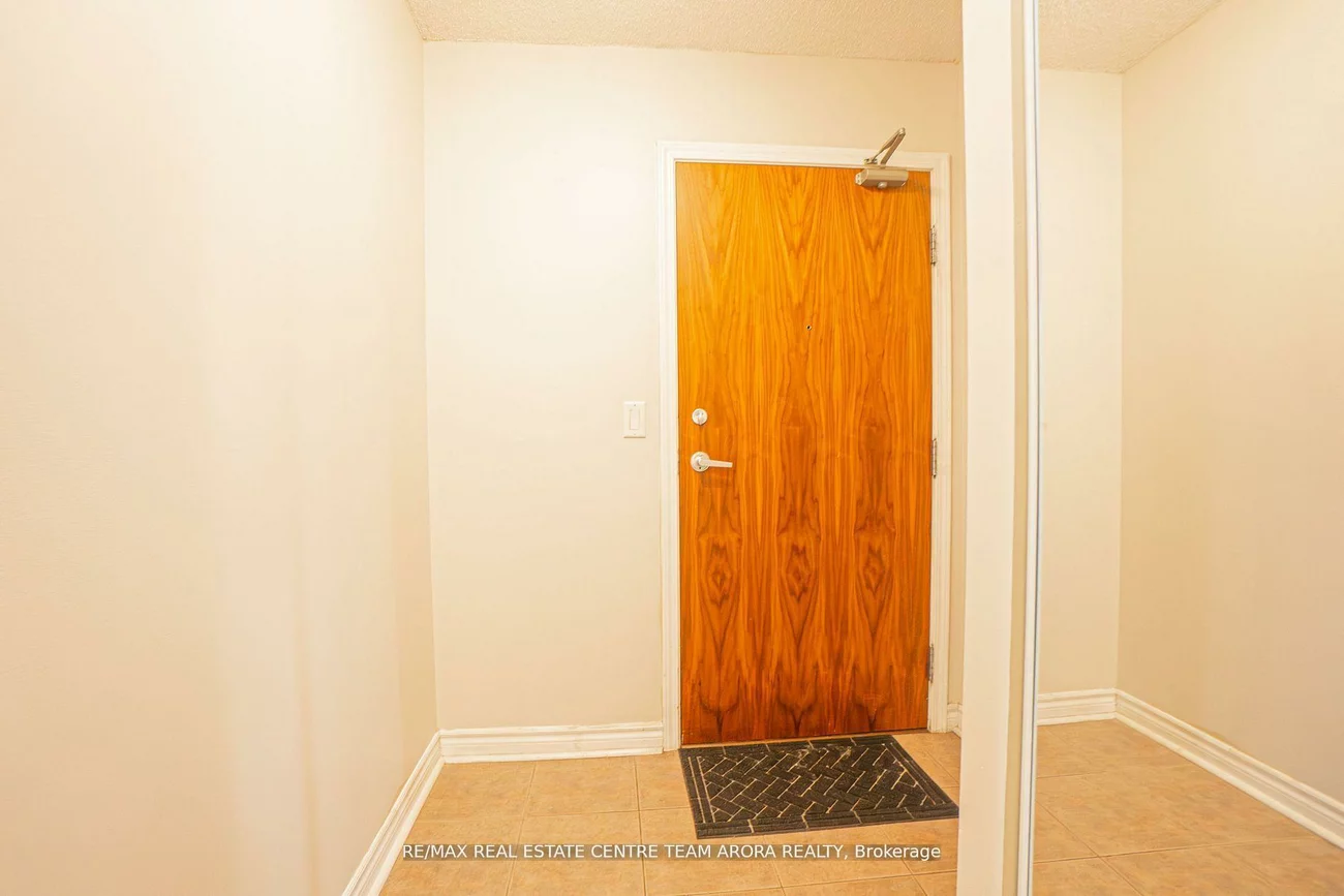 33, Elm, City Centre, Mississauga