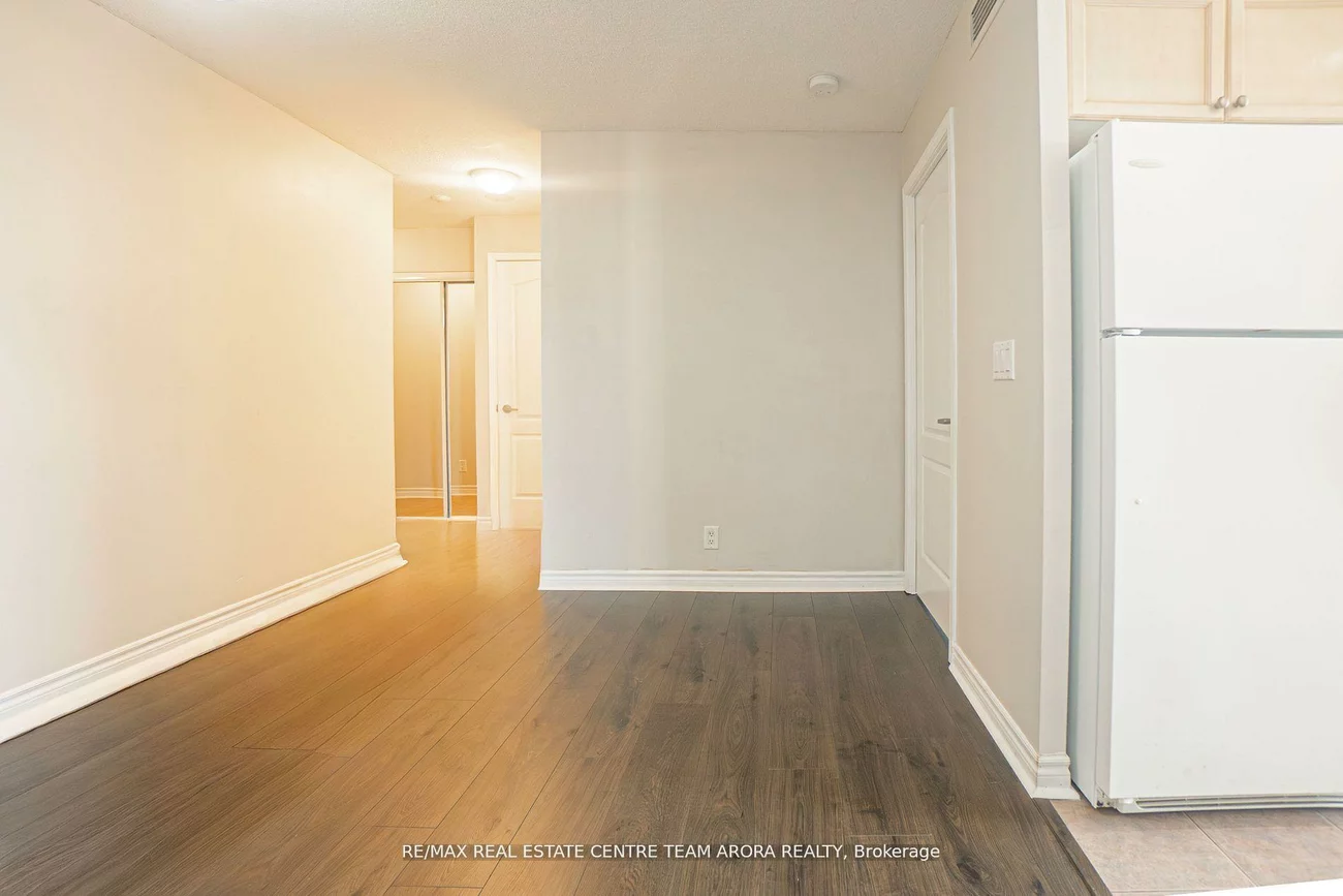 33, Elm, City Centre, Mississauga