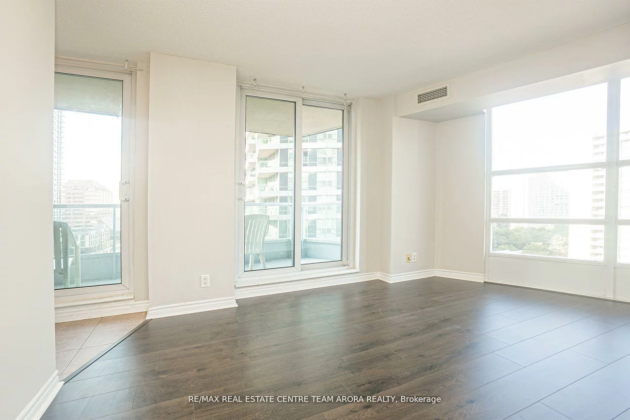 33, Elm, City Centre, Mississauga