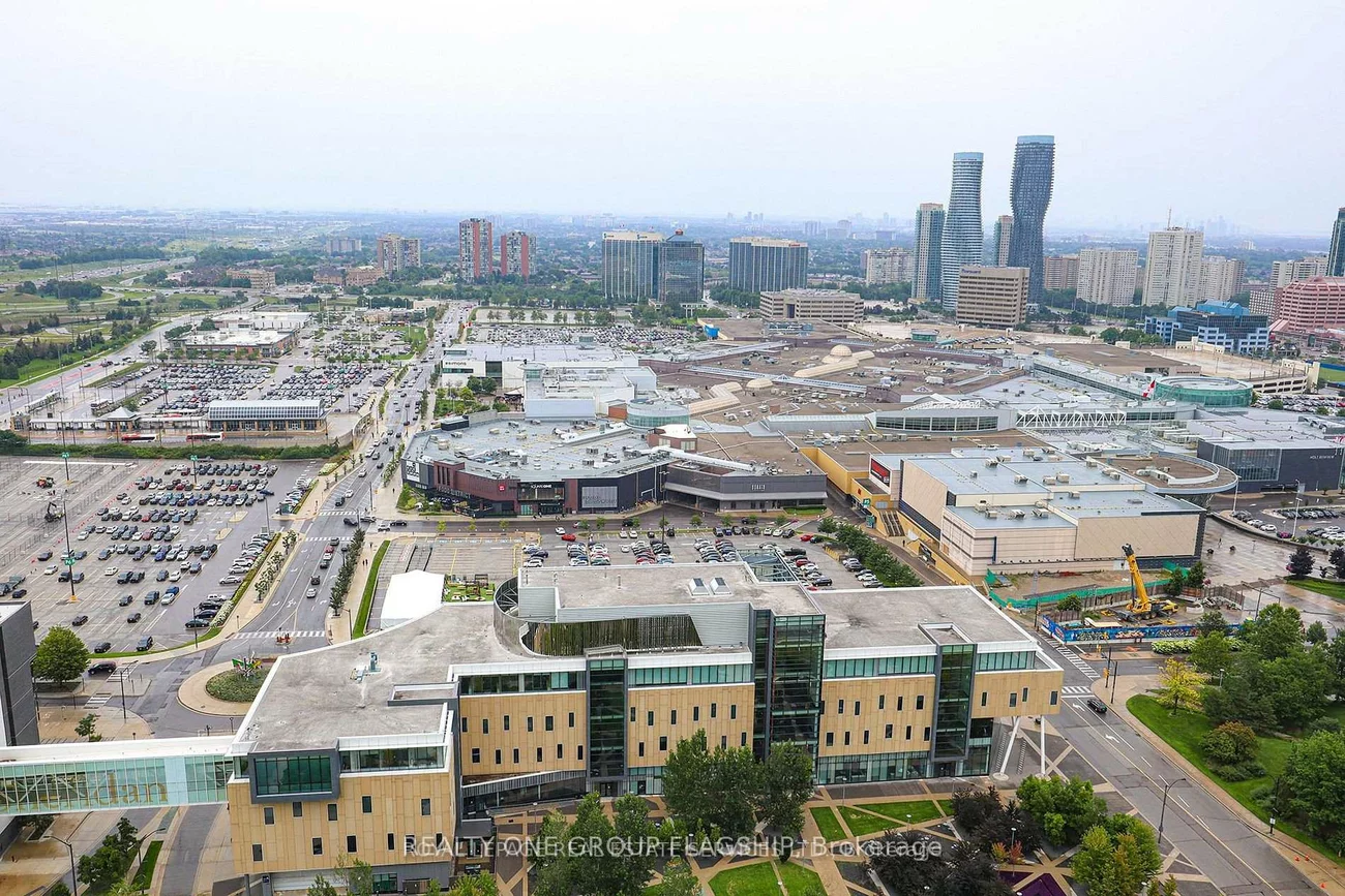 360, Square One, City Centre, Mississauga