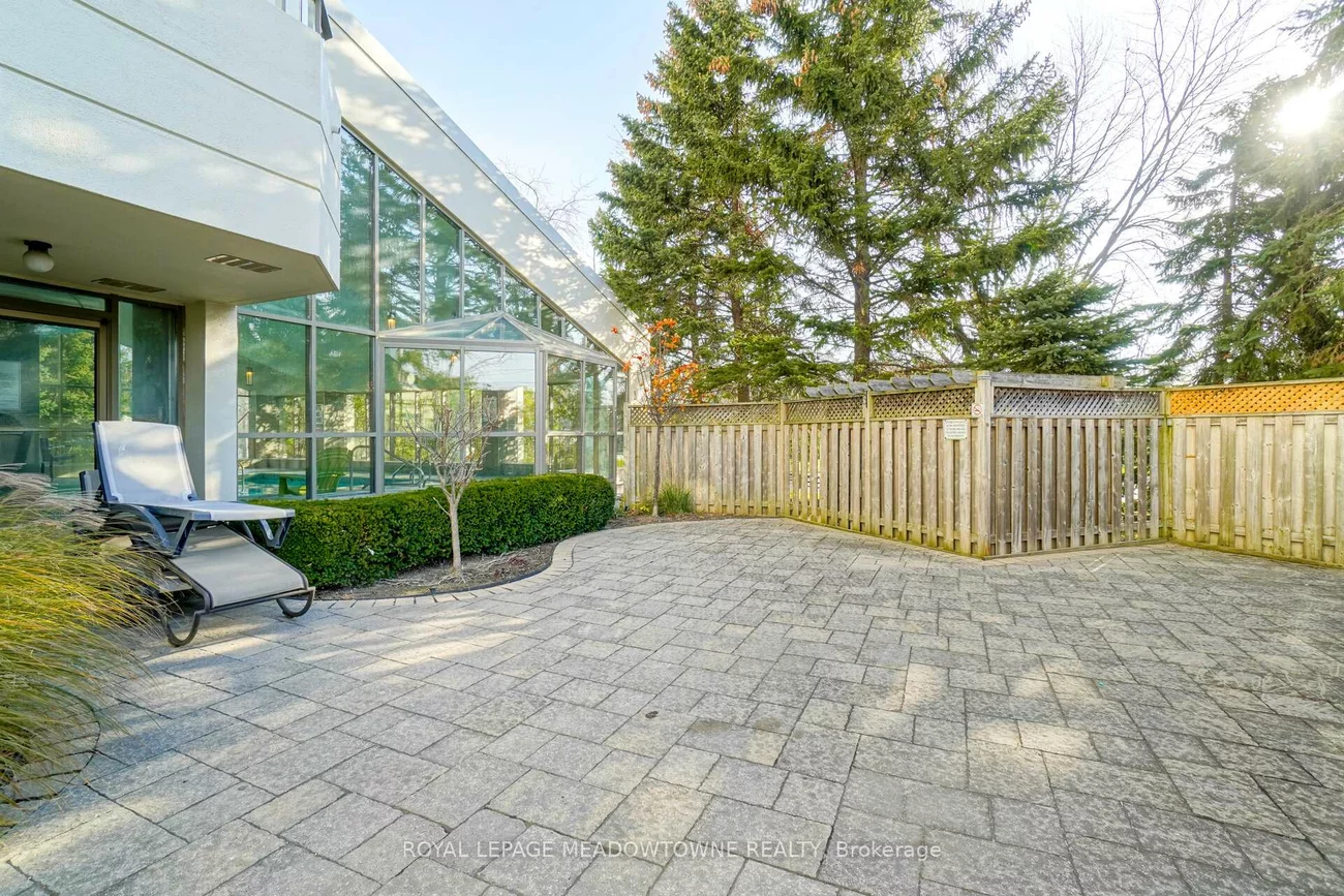 75, King, Cooksville, Mississauga