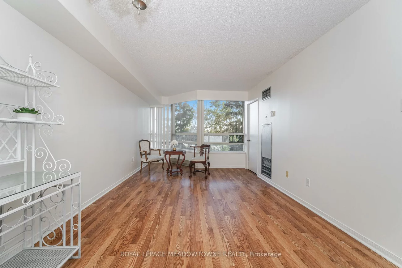 75, King, Cooksville, Mississauga