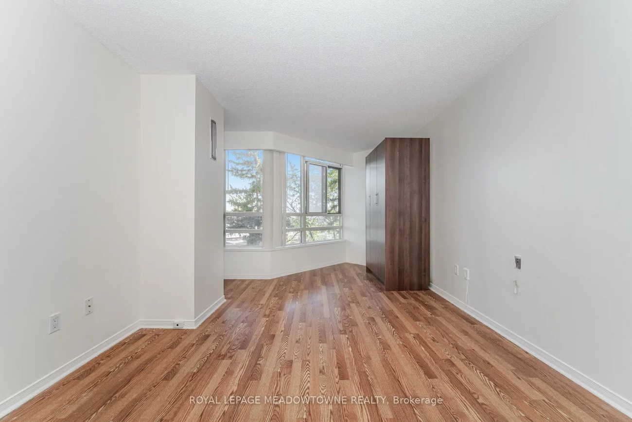 75, King, Cooksville, Mississauga