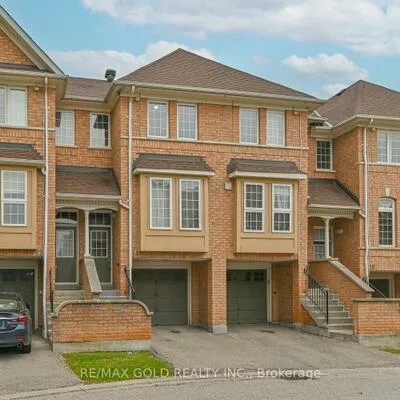 50, Strathaven, Hurontario, Mississauga
