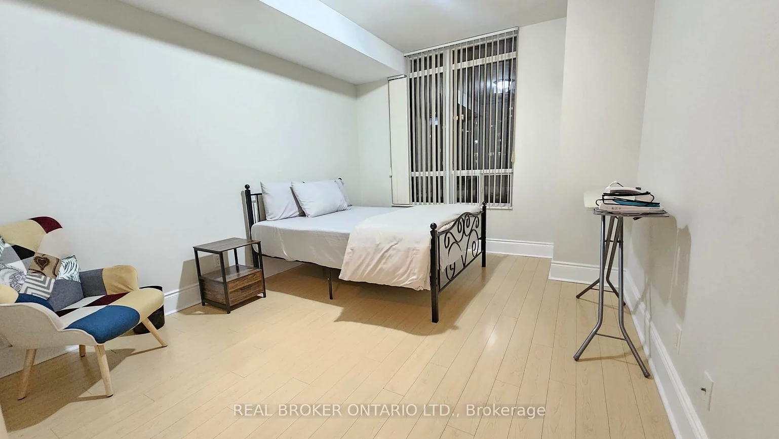 3880, Duke Of York, City Centre, Mississauga