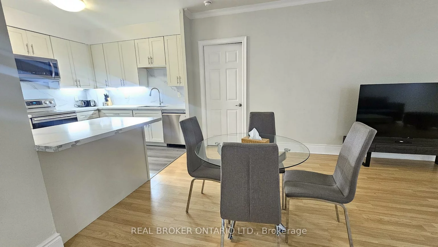 3880, Duke Of York, City Centre, Mississauga