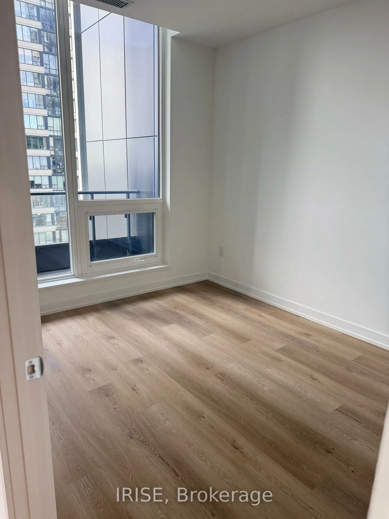 395, Square One, City Centre, Mississauga