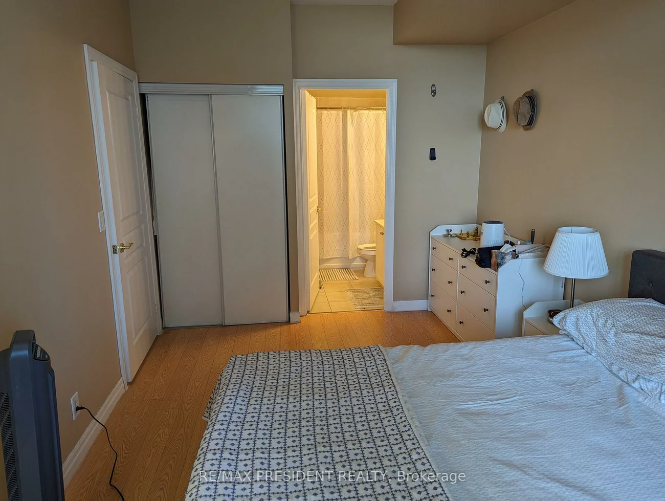 3939, Duke Of York, City Centre, Mississauga