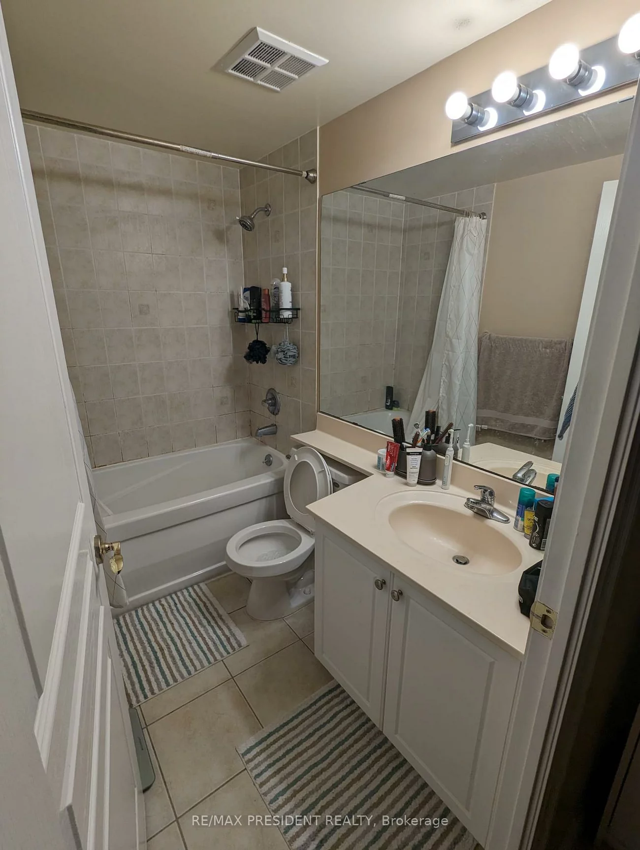 3939, Duke Of York, City Centre, Mississauga