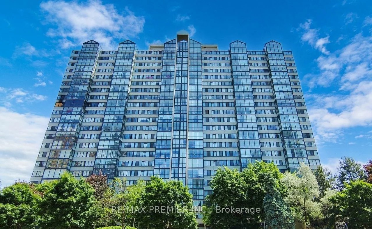 350, Webb, City Centre, Mississauga