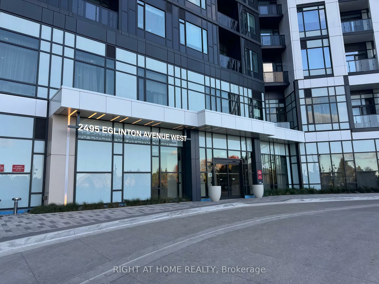 2495, Eglinton, Central Erin Mills, Mississauga