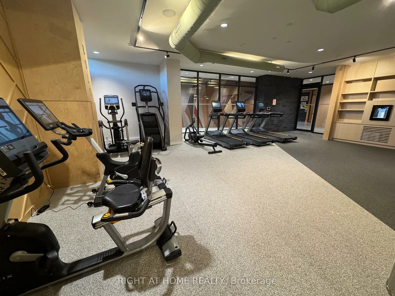 2495, Eglinton, Central Erin Mills, Mississauga