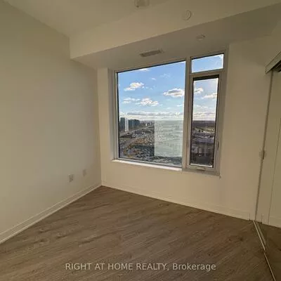 2495, Eglinton, Central Erin Mills, Mississauga