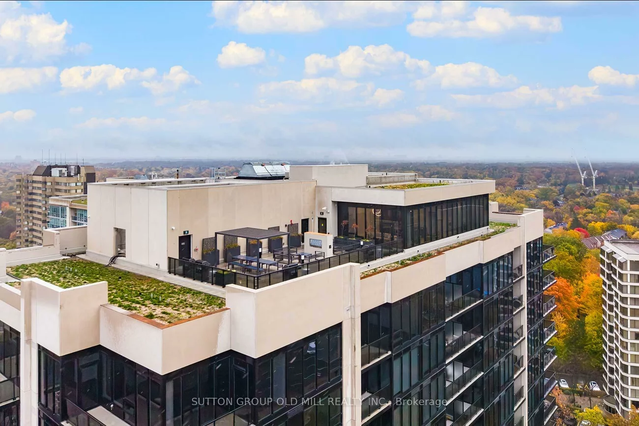 1035, Southdown, Clarkson, Mississauga