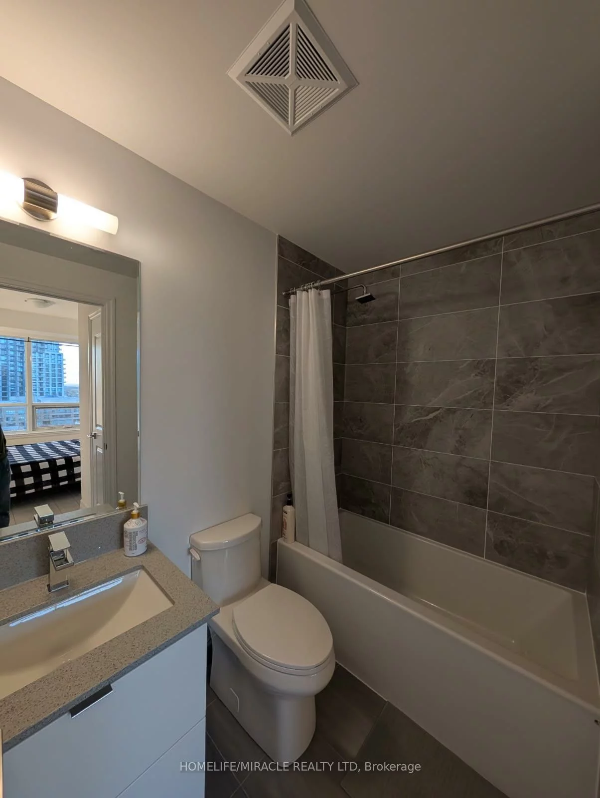 30, Elm, Fairview, Mississauga