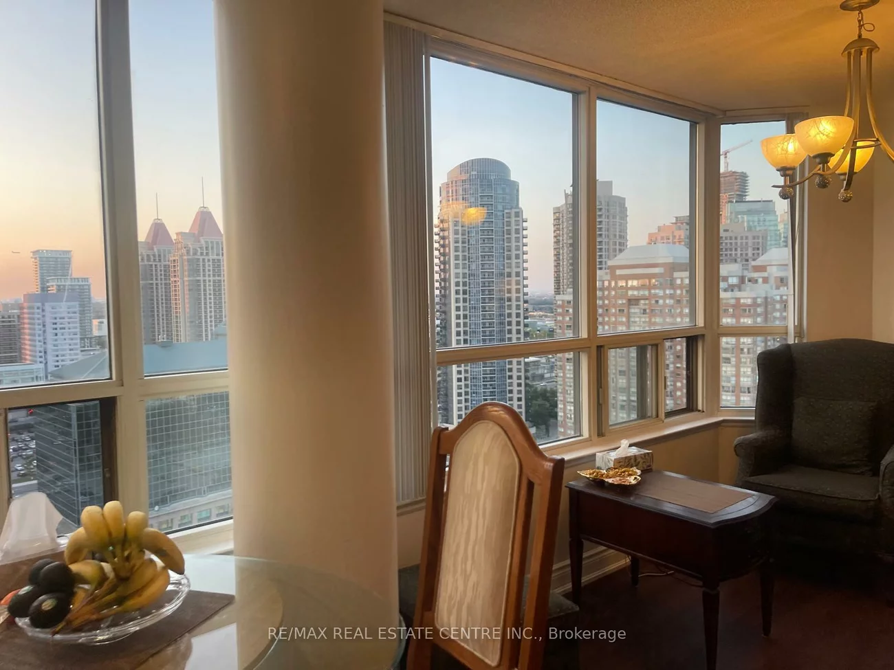 400, Webb, City Centre, Mississauga