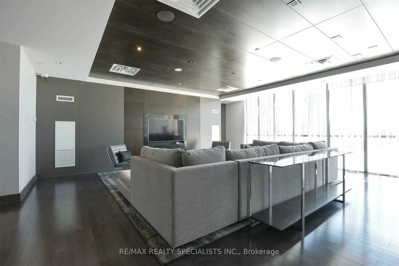 4011, Brickstone, City Centre, Mississauga