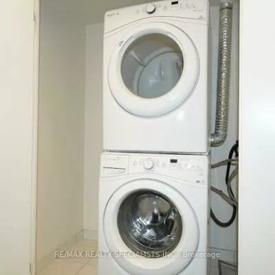 4011, Brickstone, City Centre, Mississauga