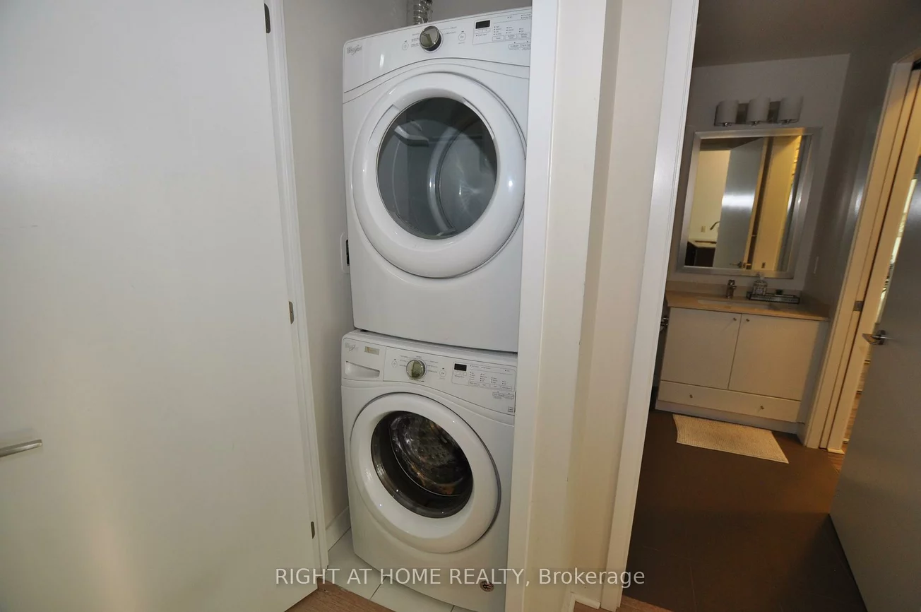 3975, Grand Park, City Centre, Mississauga