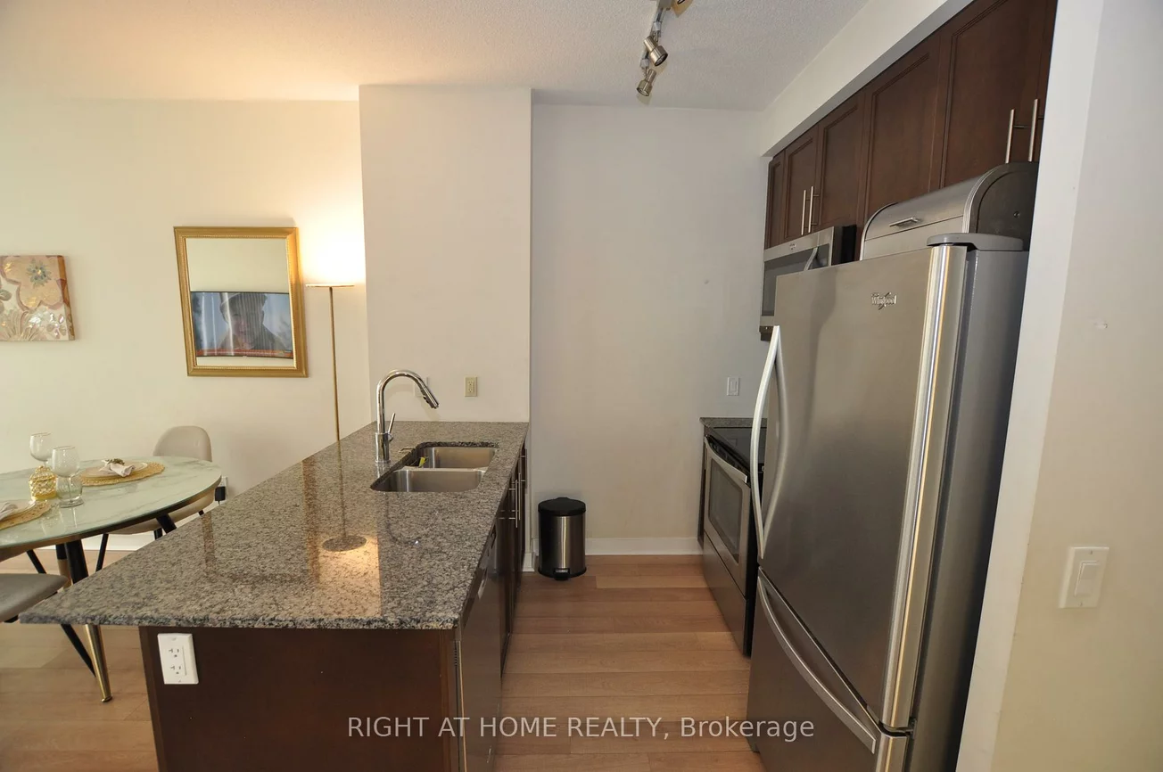 3975, Grand Park, City Centre, Mississauga