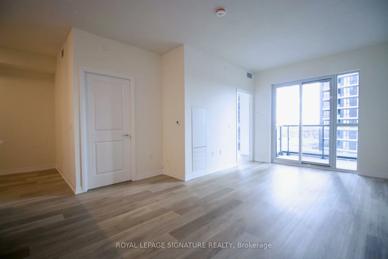 15, Watergarden, Hurontario, Mississauga