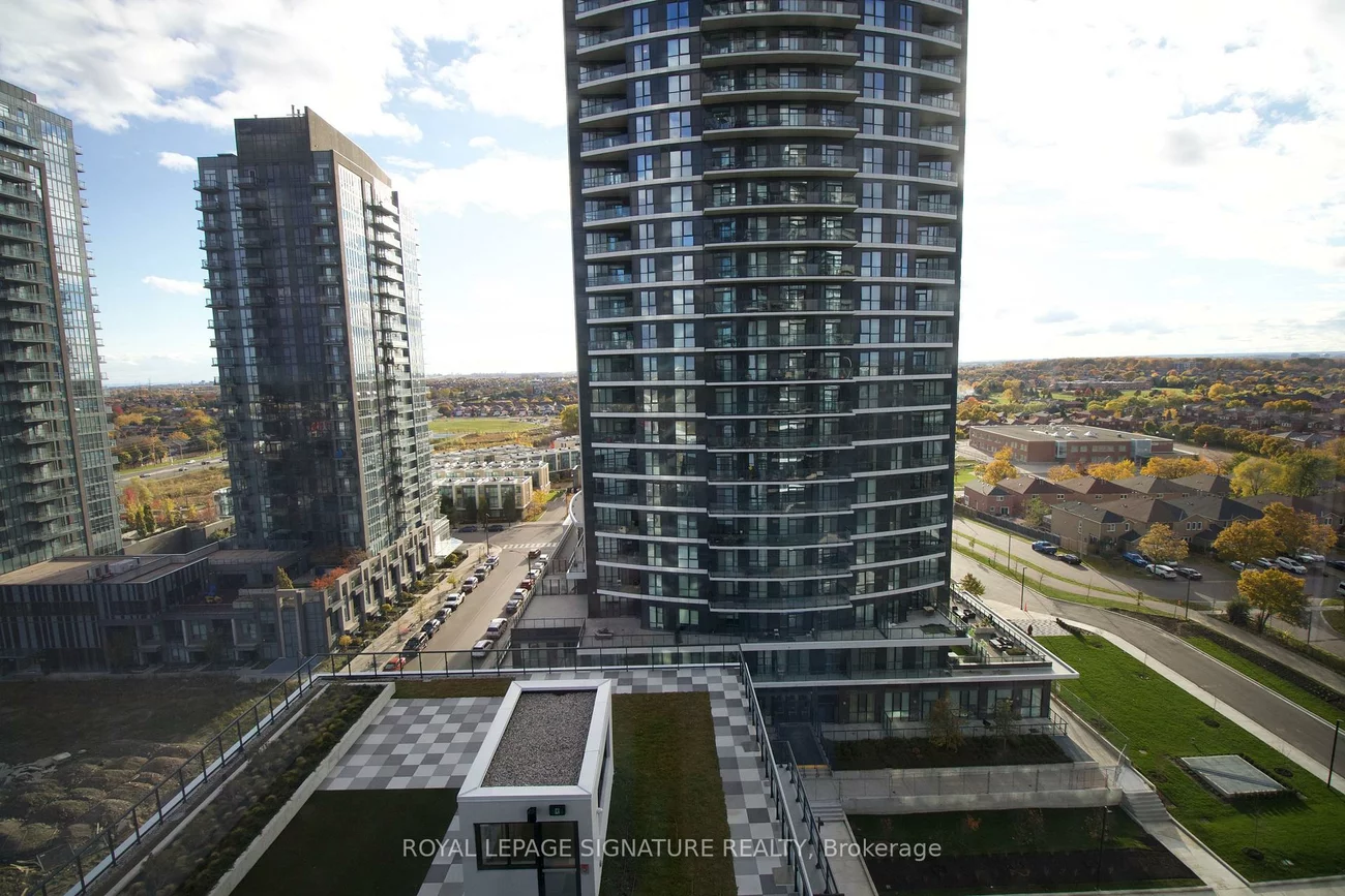 15, Watergarden, Hurontario, Mississauga
