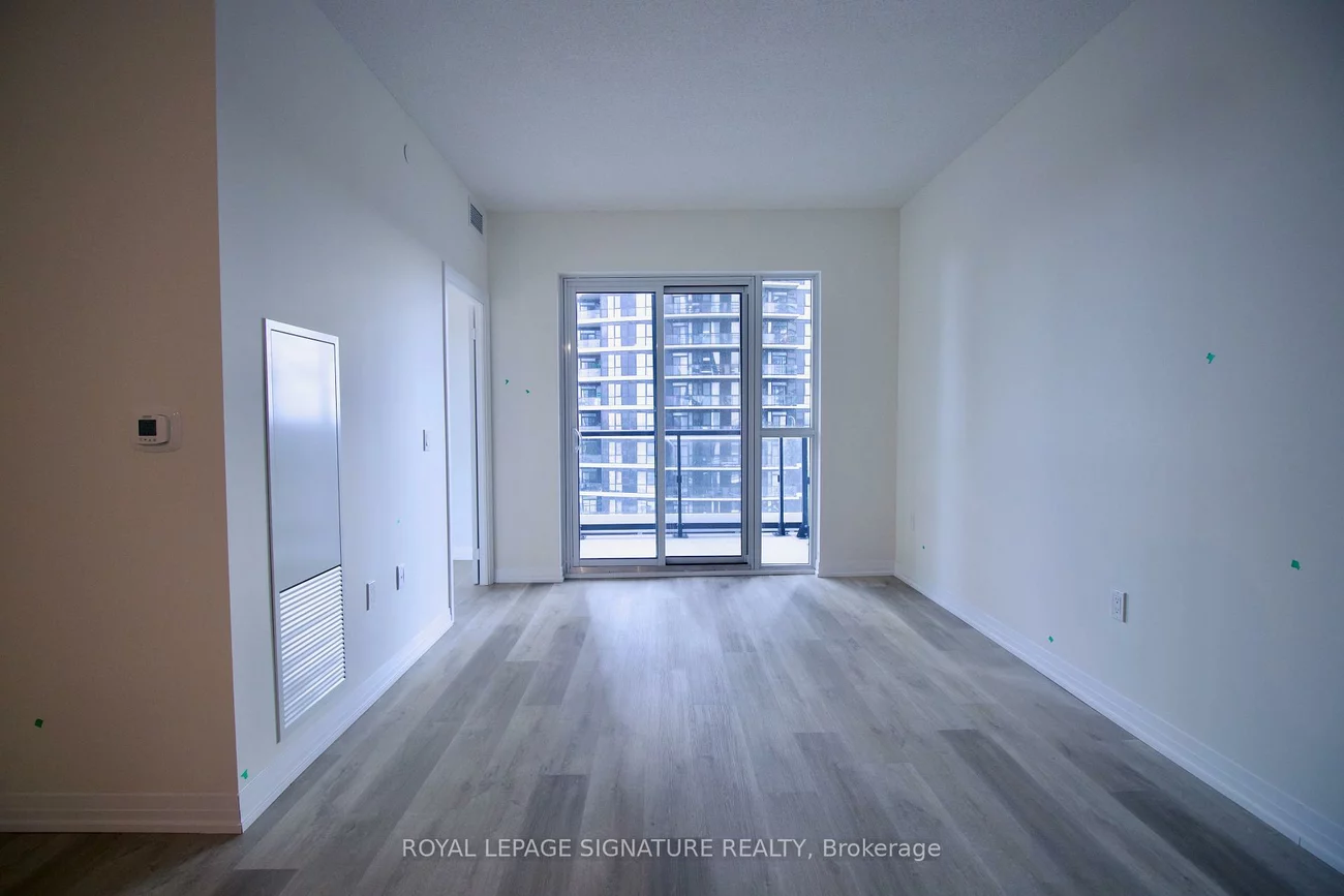 15, Watergarden, Hurontario, Mississauga