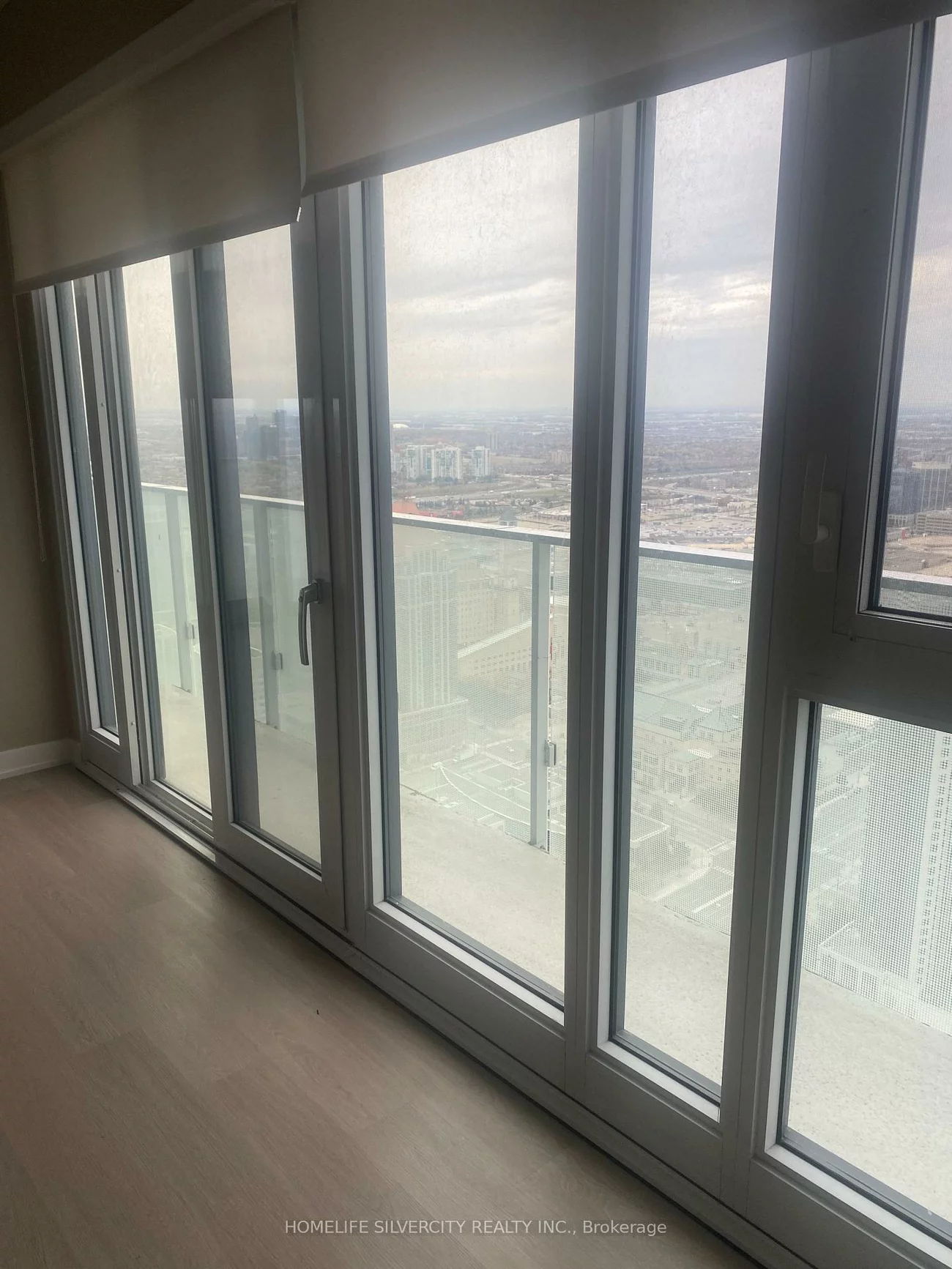 3883, Quartz, City Centre, Mississauga