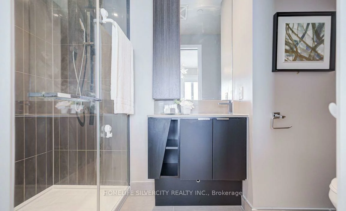 3883, Quartz, City Centre, Mississauga