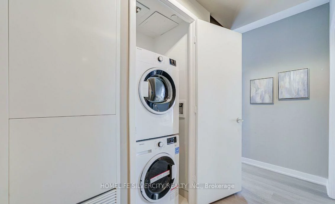 3883, Quartz, City Centre, Mississauga