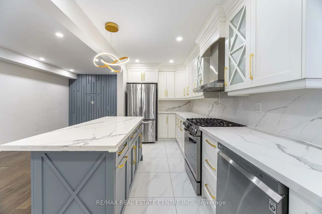 5255, Guildwood, Hurontario, Mississauga