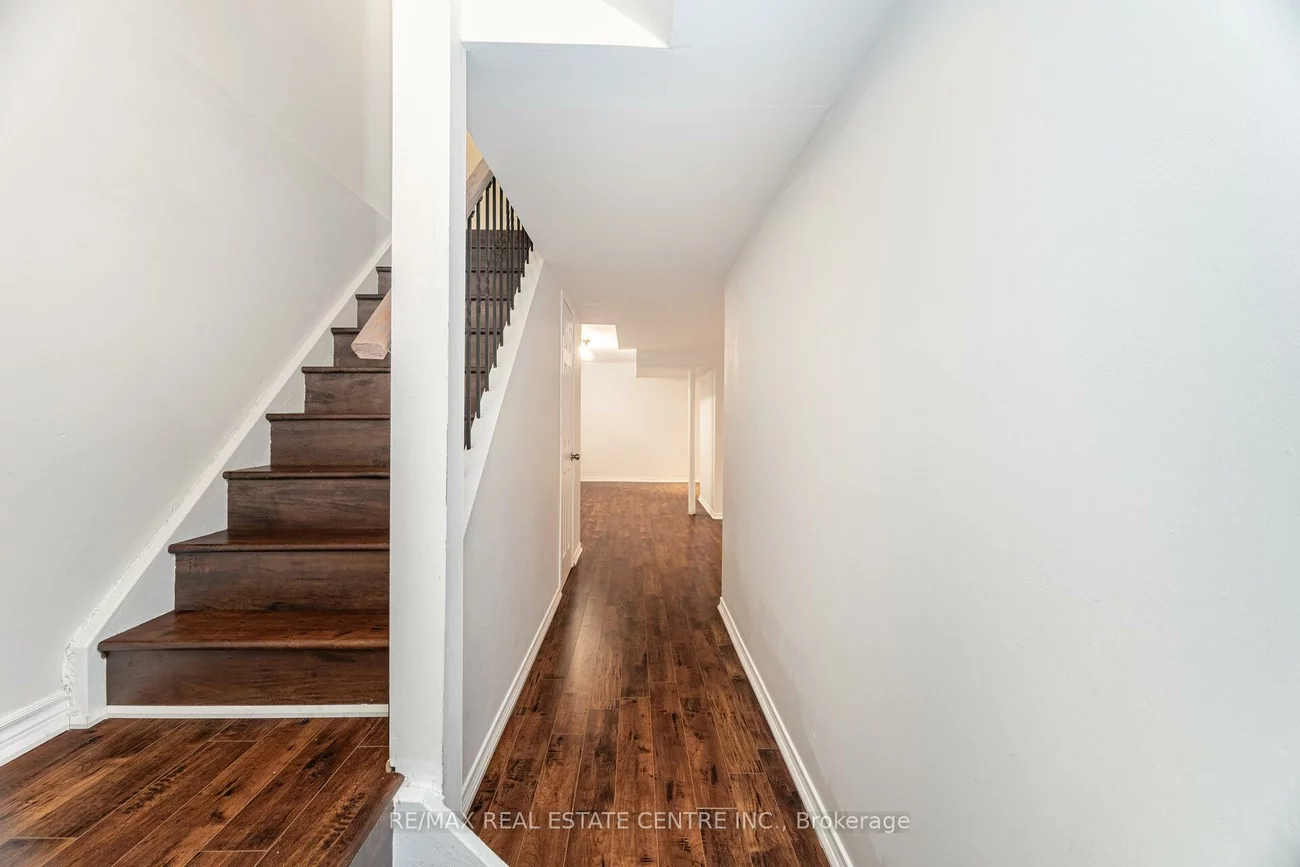 5255, Guildwood, Hurontario, Mississauga