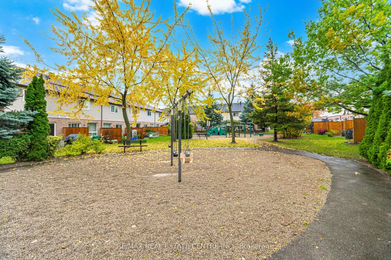 5255, Guildwood, Hurontario, Mississauga